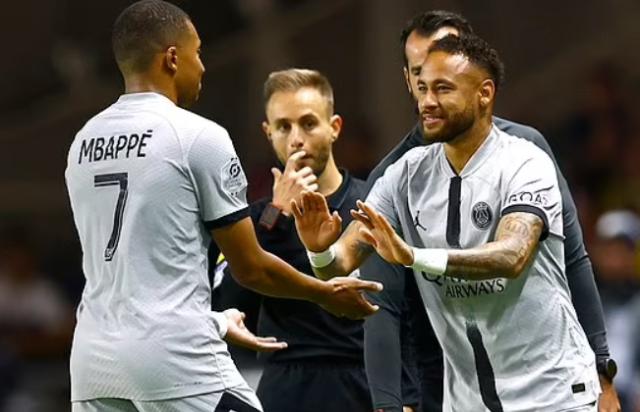 鲸鱼直播足球-让巴黎的大牌接受轮换 这是主帅加尔捷真正的胜利