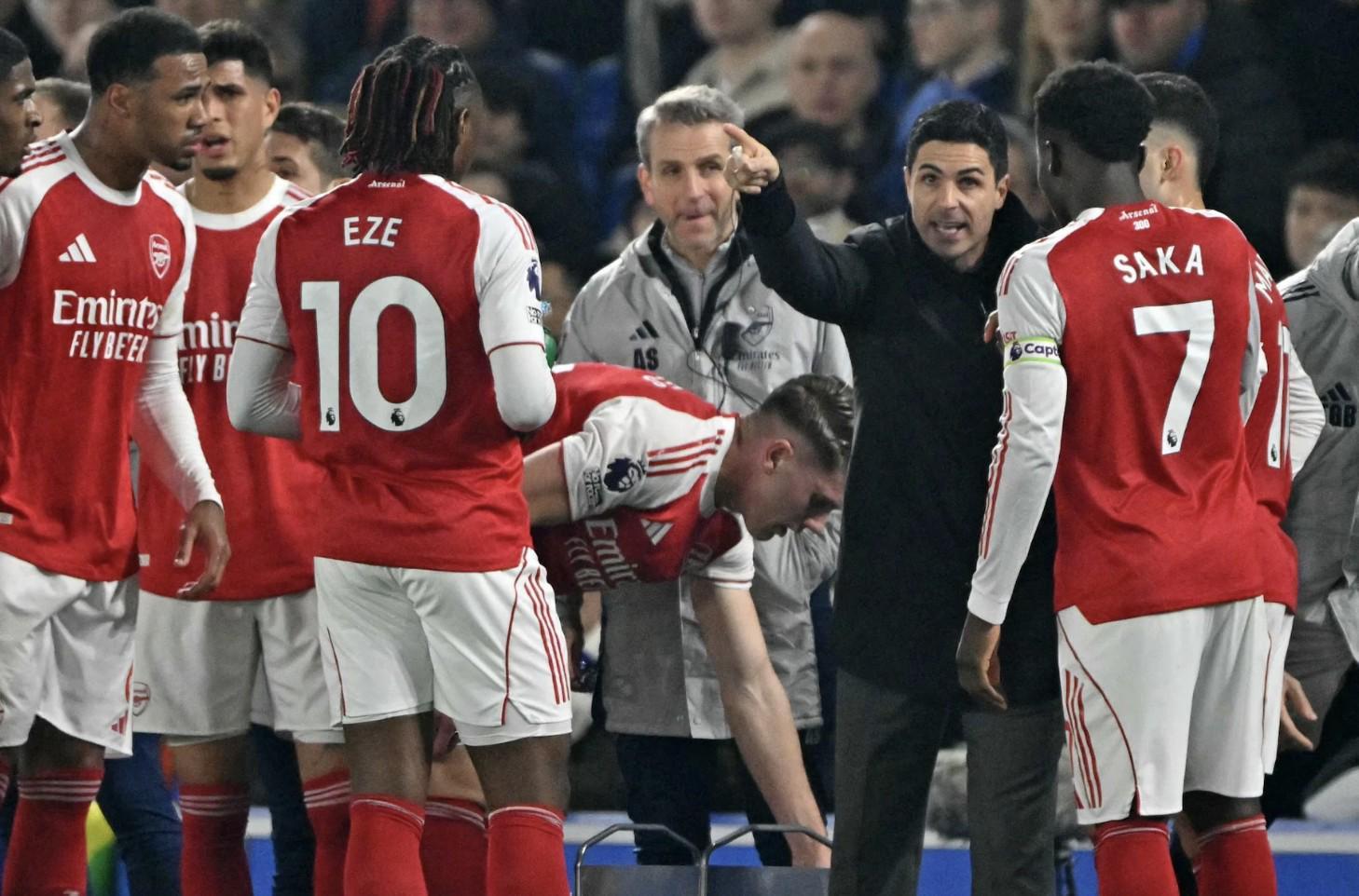 鲸鱼直播在线观看-电讯报：枪手缺乏创造力并不是追求谨慎，更多是对手战术所迫