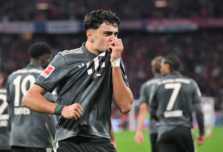 鲸鱼直播-法尔克：切尔西没准备求购帕夫洛维奇，球员也没打算转会